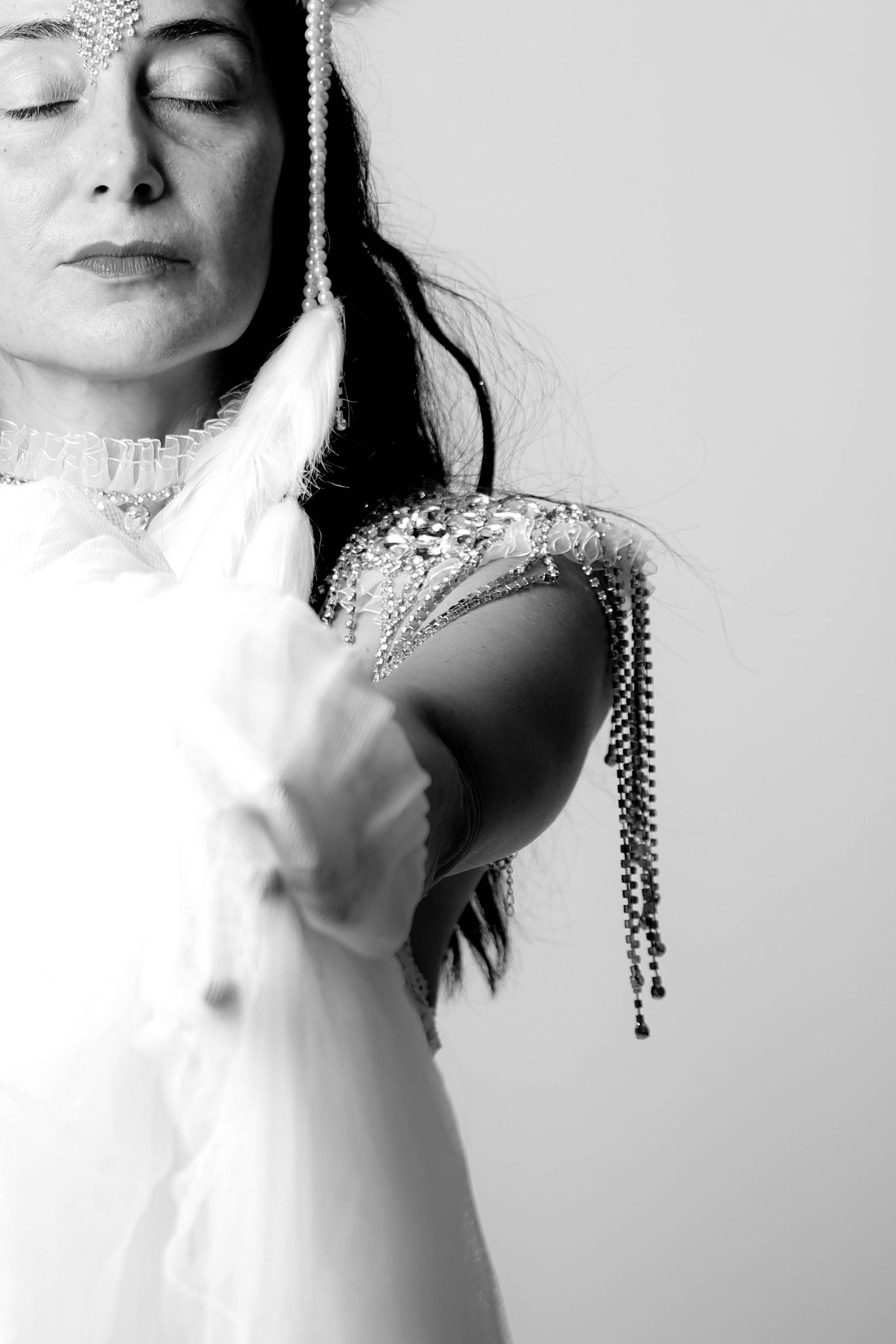 הַלּוֹחֶמֶת חוֹלֶמֶת