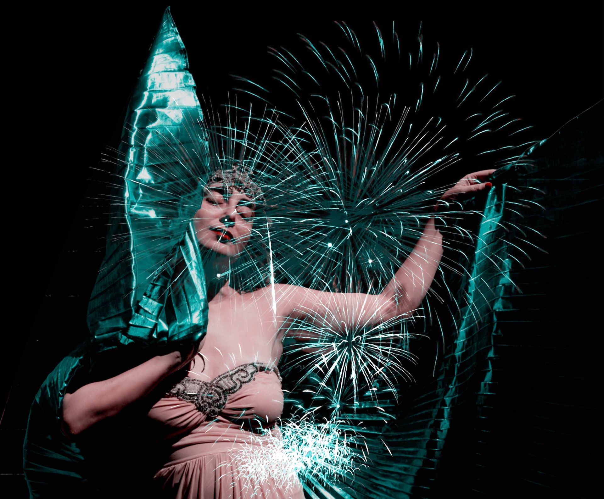 הִנְנִי רוּחַ