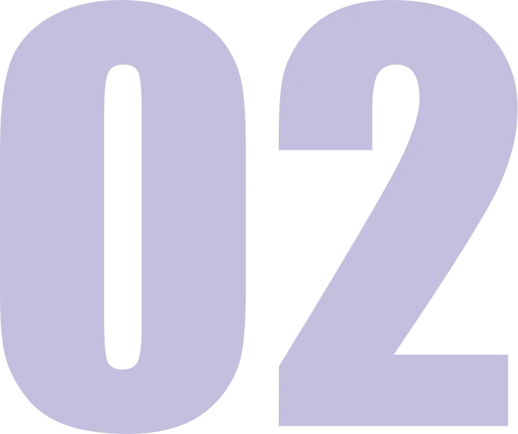 Grand chiffre violet clair « 02 » centré sur un fond blanc.