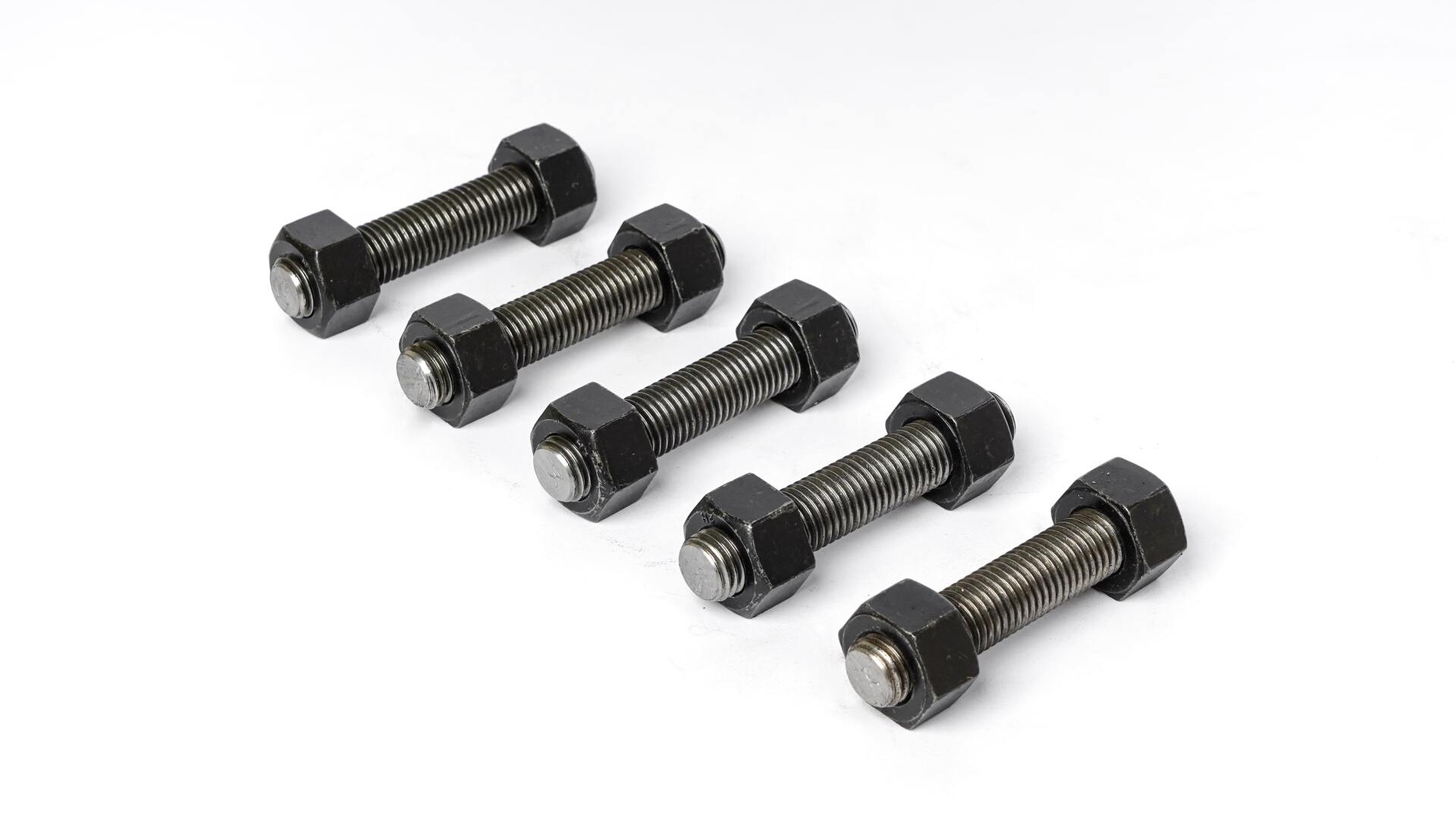 Болт обоймы. Collar stud Bolt купить.