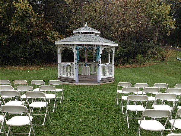Garden with Gazebo — Columbus, OH — The Venice Club