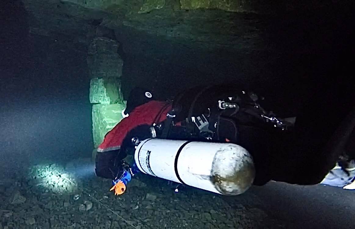 Author Mine diving in Holme bank