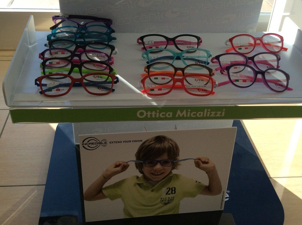 occhiali da vista colorati