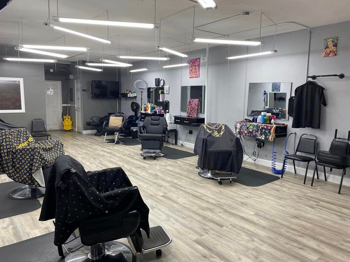 Inside View Barbershop — Pinellas Park, FL — Original Groomer Barbershop