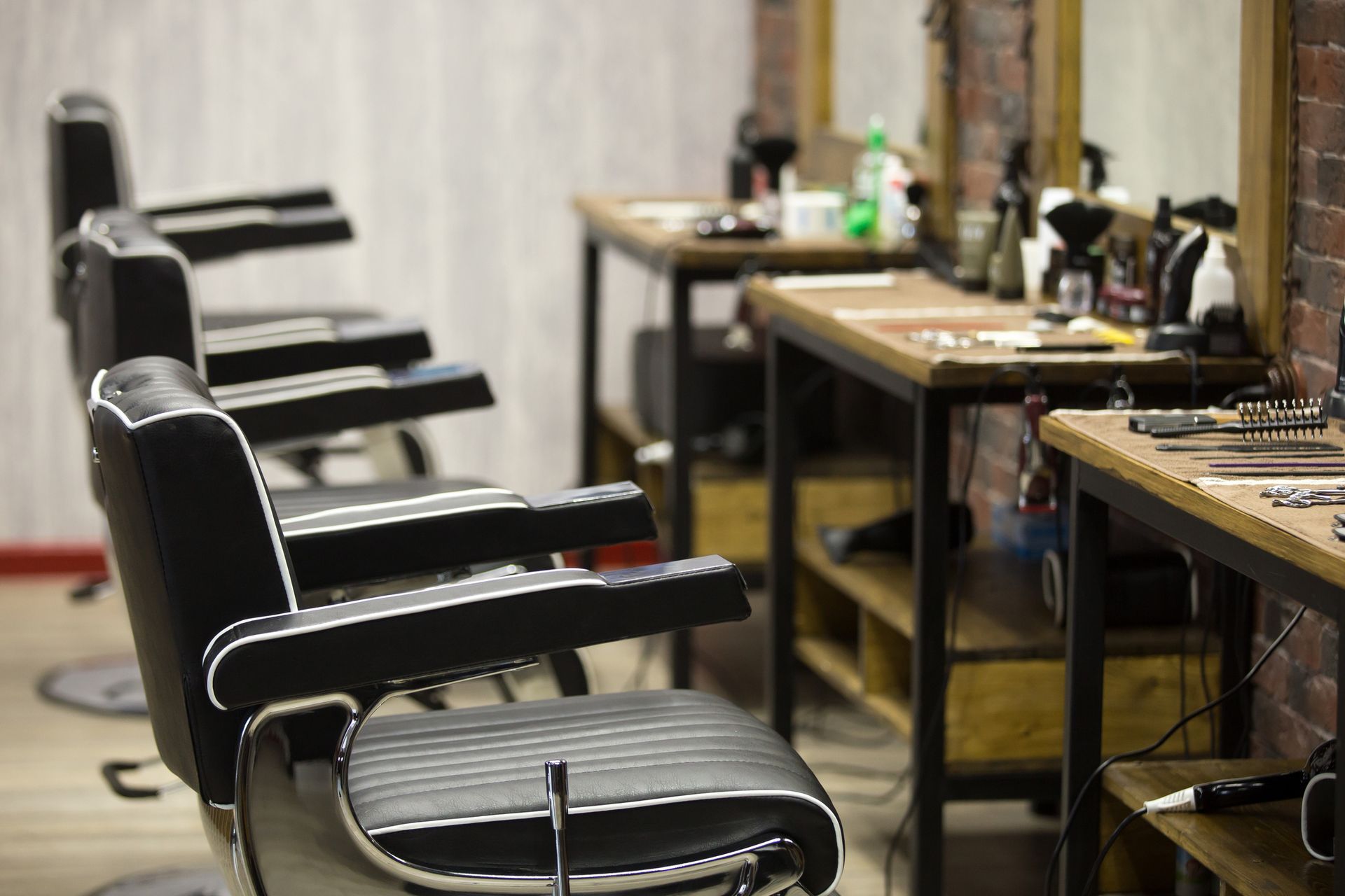 Horizontal Indoors Shot — Pinellas Park, FL — Original Groomer Barbershop