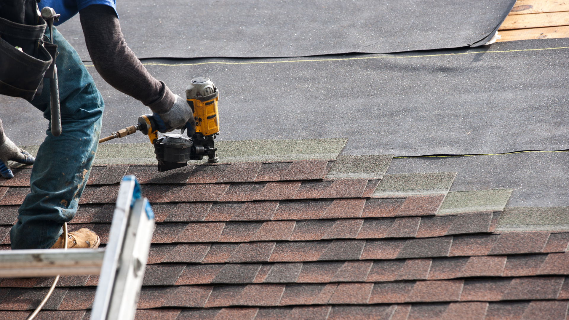 The cover page of a case study about a roofing company