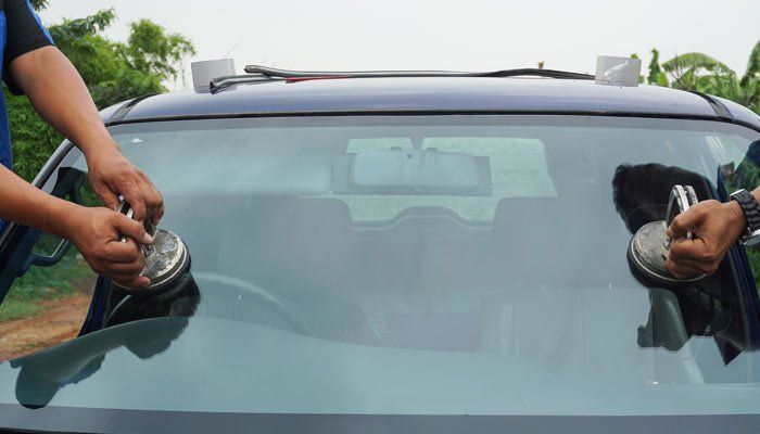 Auto Glass Trucks — Repairing Wind Shield in San Antonio, TX Auto Glass Trucks — Repairing Wind Shield in San Antonio, TX