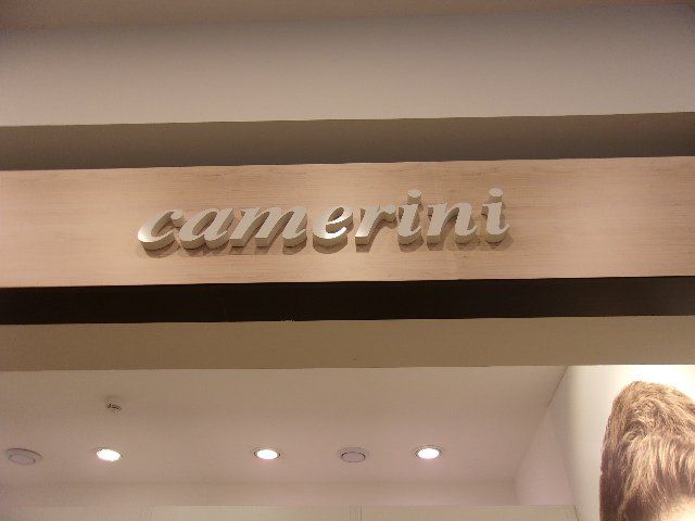 Cartello con la scritta 