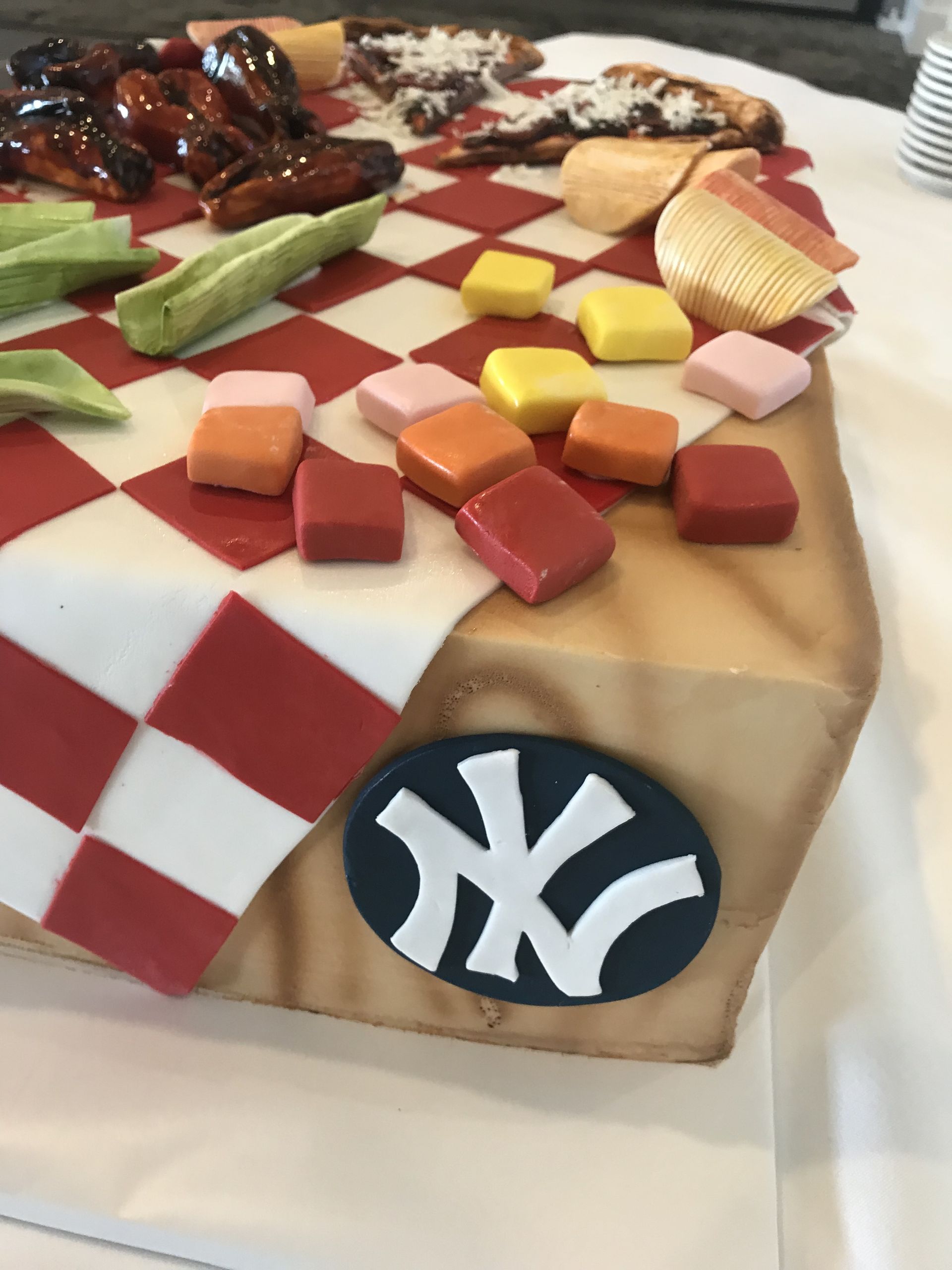 a cake with a new york yankees logo on it