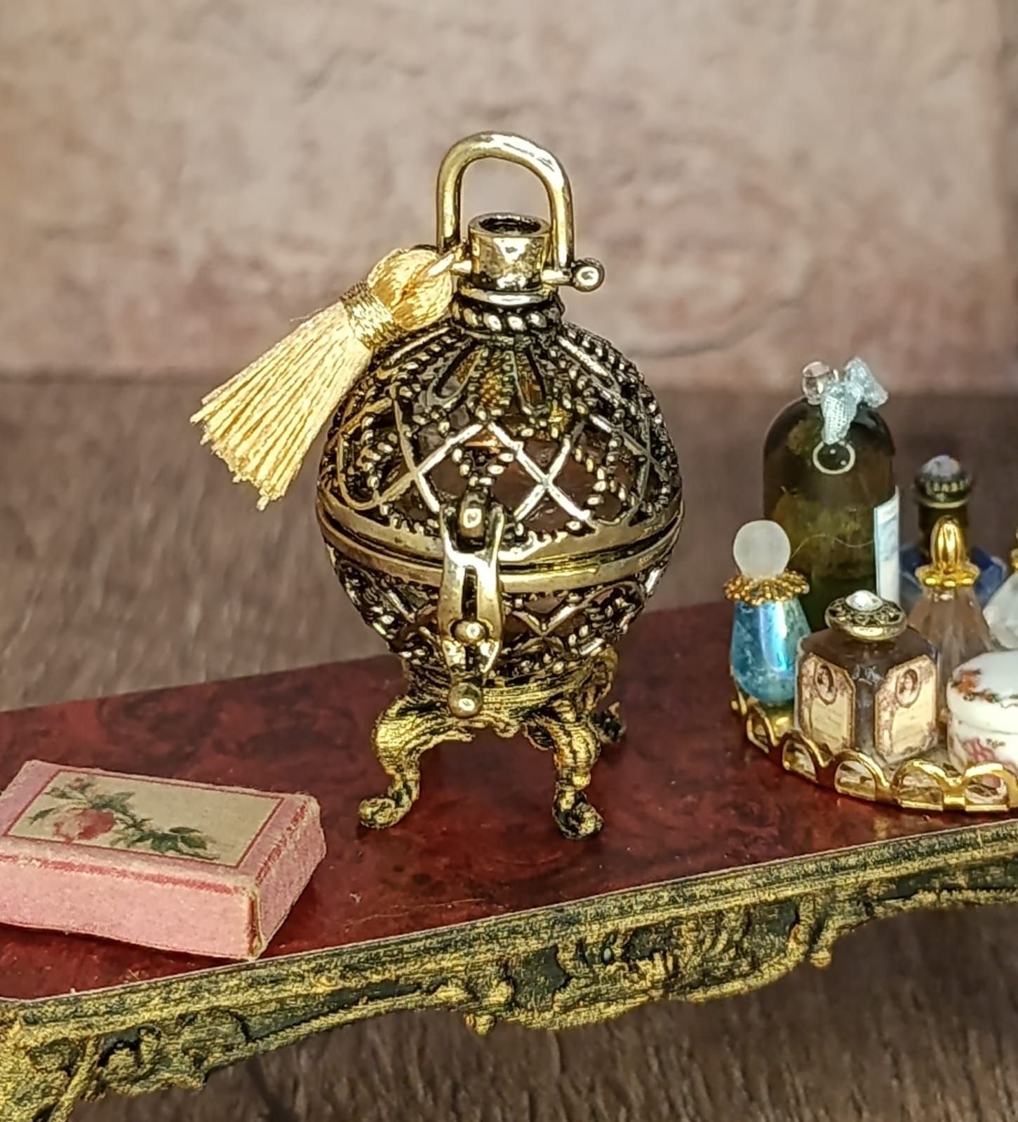 Antique gold-colored Fabergé-style perfume egg – scale 1:12