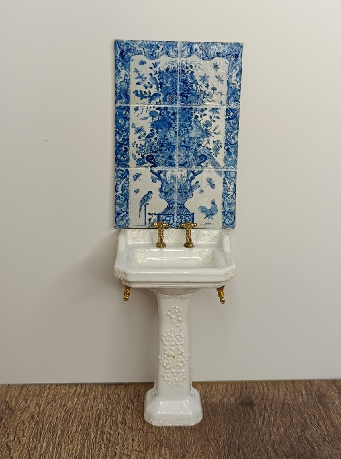 Delft blue miniature tile panel with ornate vase and birds – scale 1:12