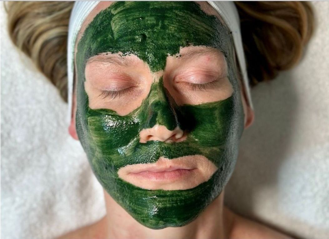 Acid free chemical peel for youthful glowing skin. Resurfacing peel for aged skin as well as acne prone skin.