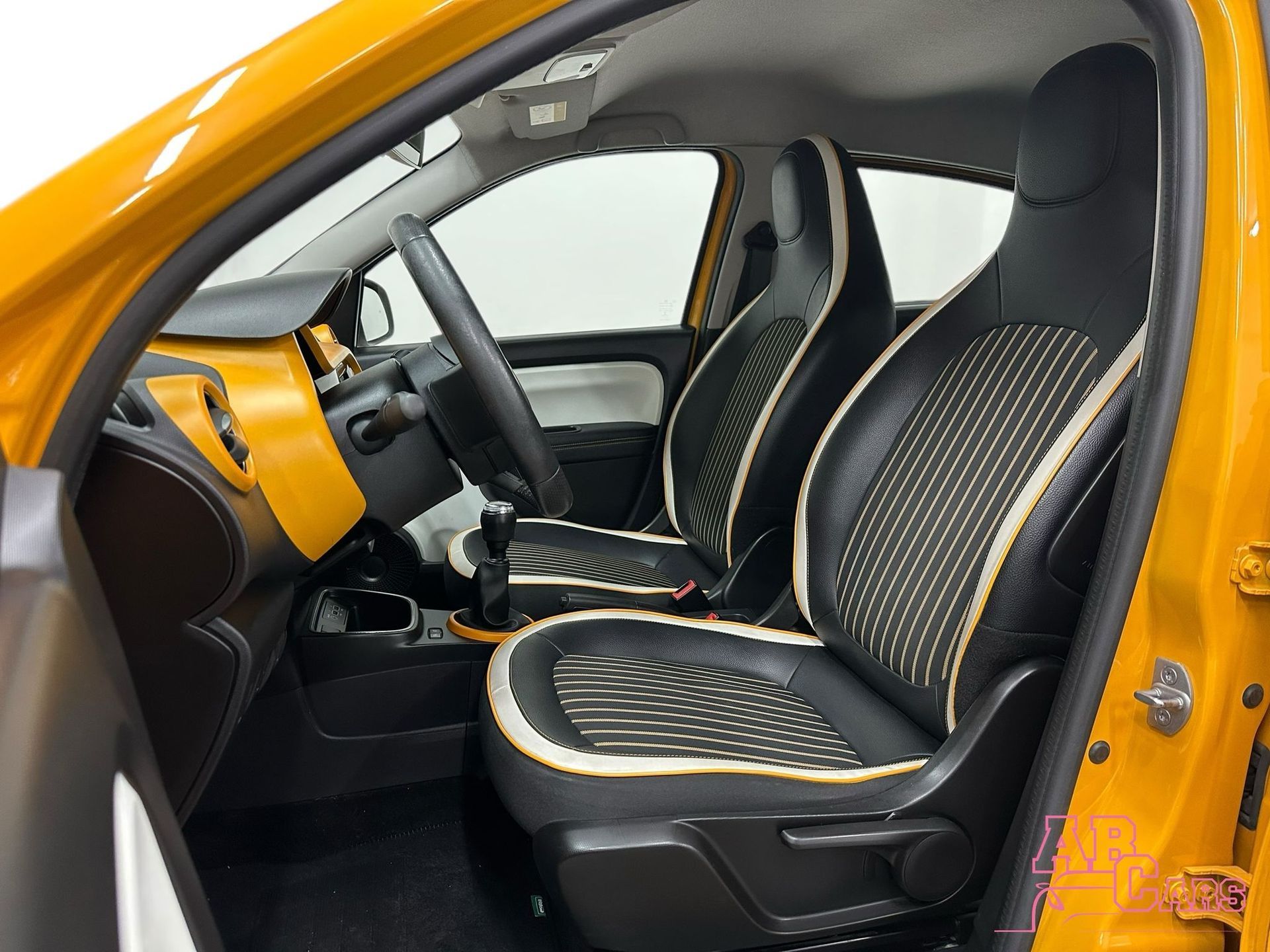 interni pelle auto usata Massa Abcars