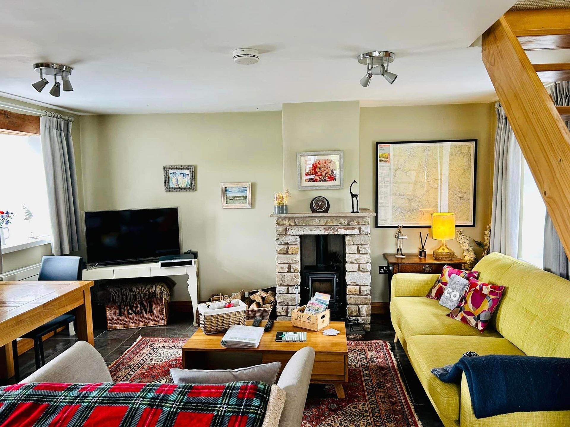 Blades Cottage Living room