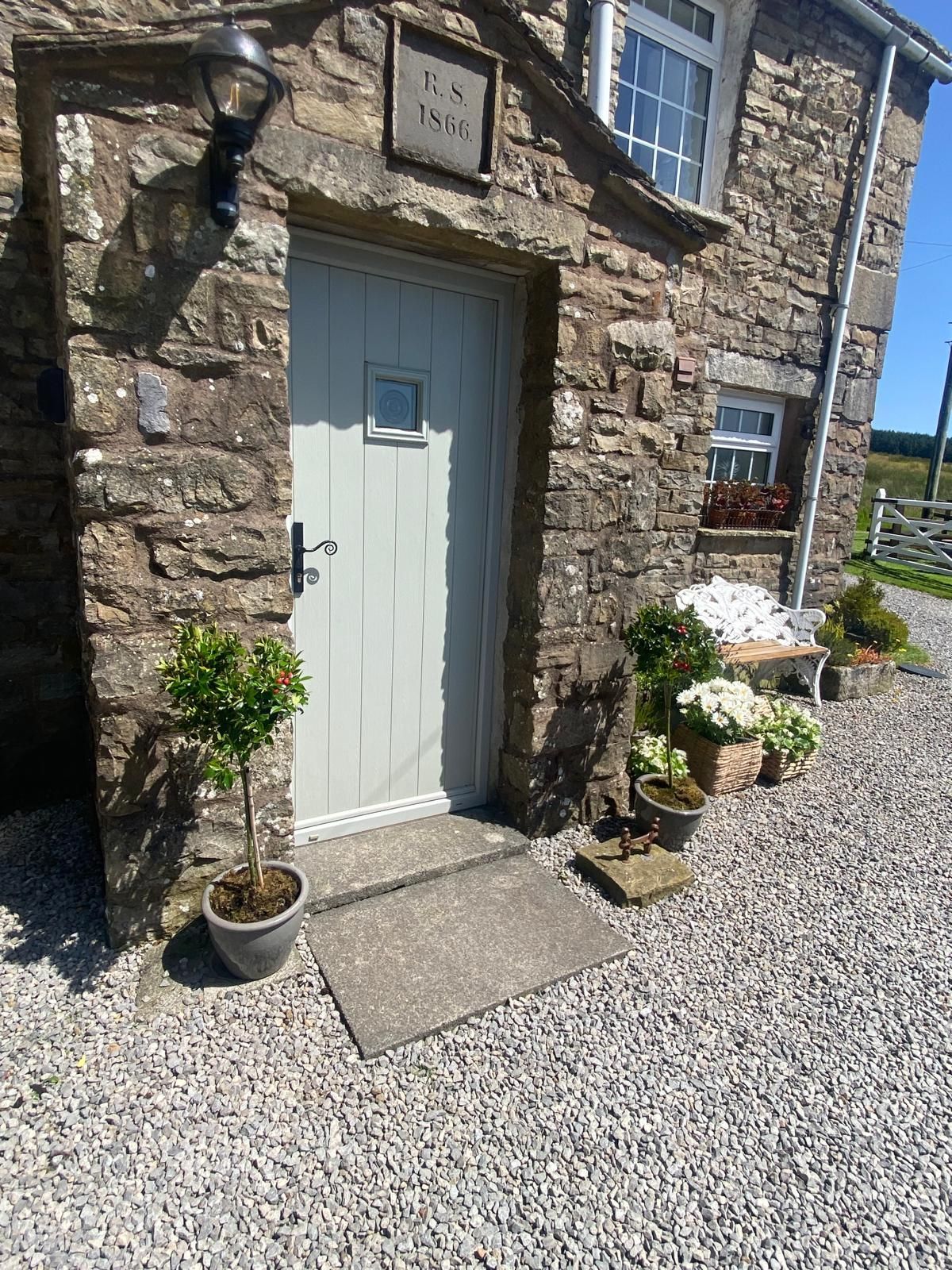 Blades Cottage Front entrance
