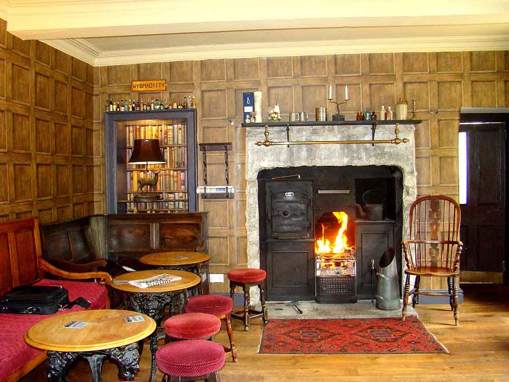 Blades Cottage dining out pub
