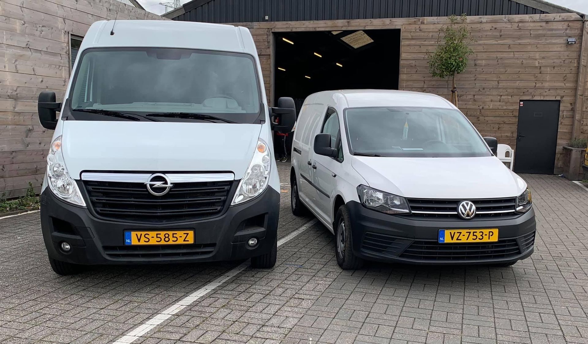 koerier limburg venlo weer roermond venray geleen born eindhoven