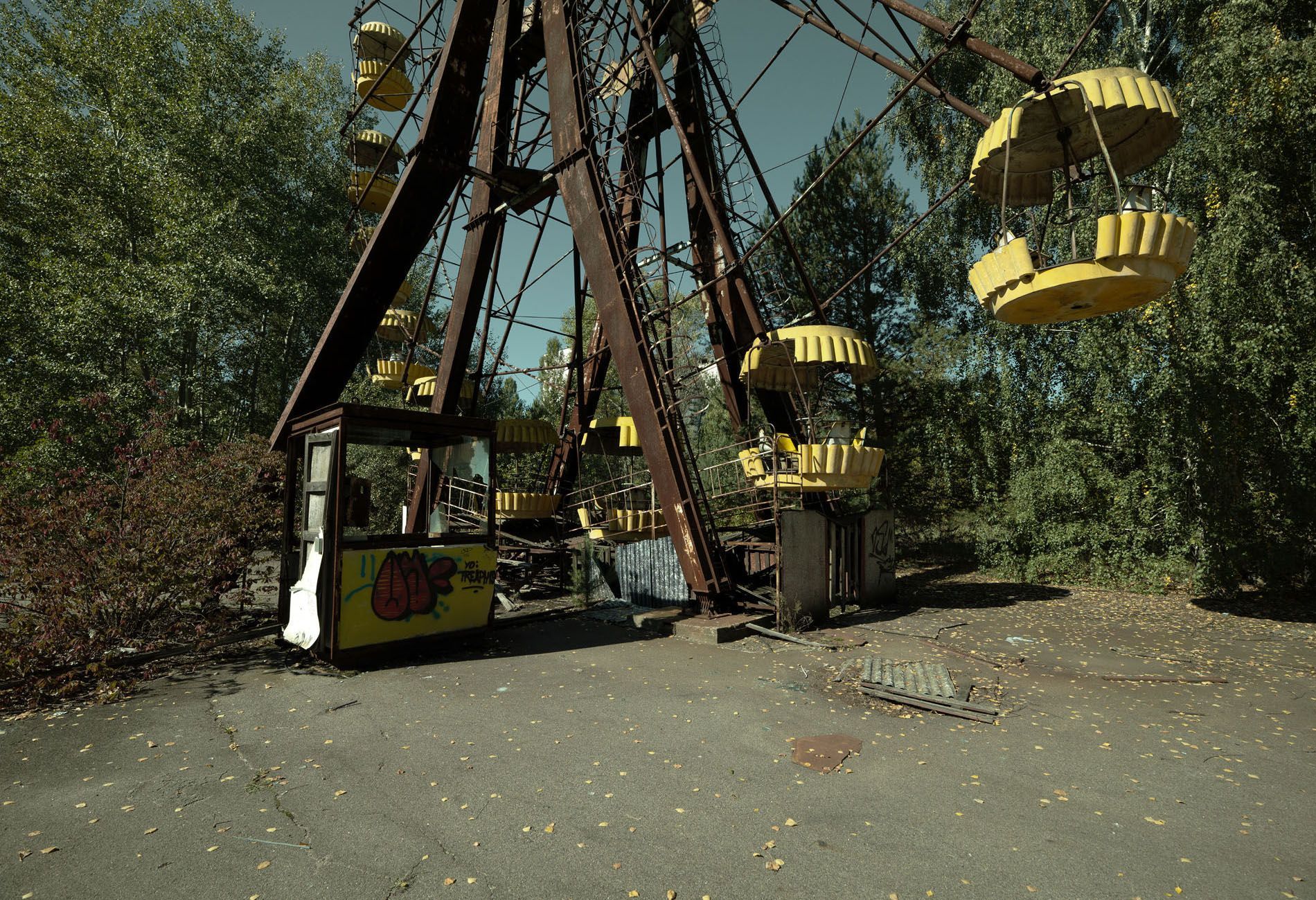 chernobyl art series color grading, tobias winkler, postproduction, bildbearbeitung Muenchen, retouching, Christopher Thomas 22