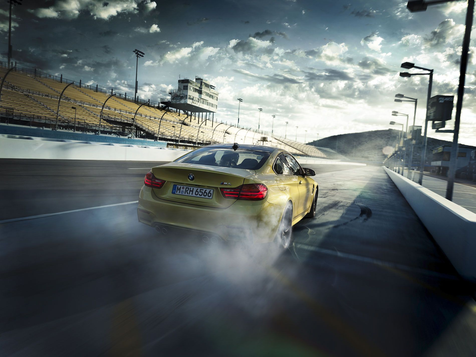 tobias winkler, postproduction, bildbearbeitung, retouching, christopher thomas, christoph adler, bmw m4