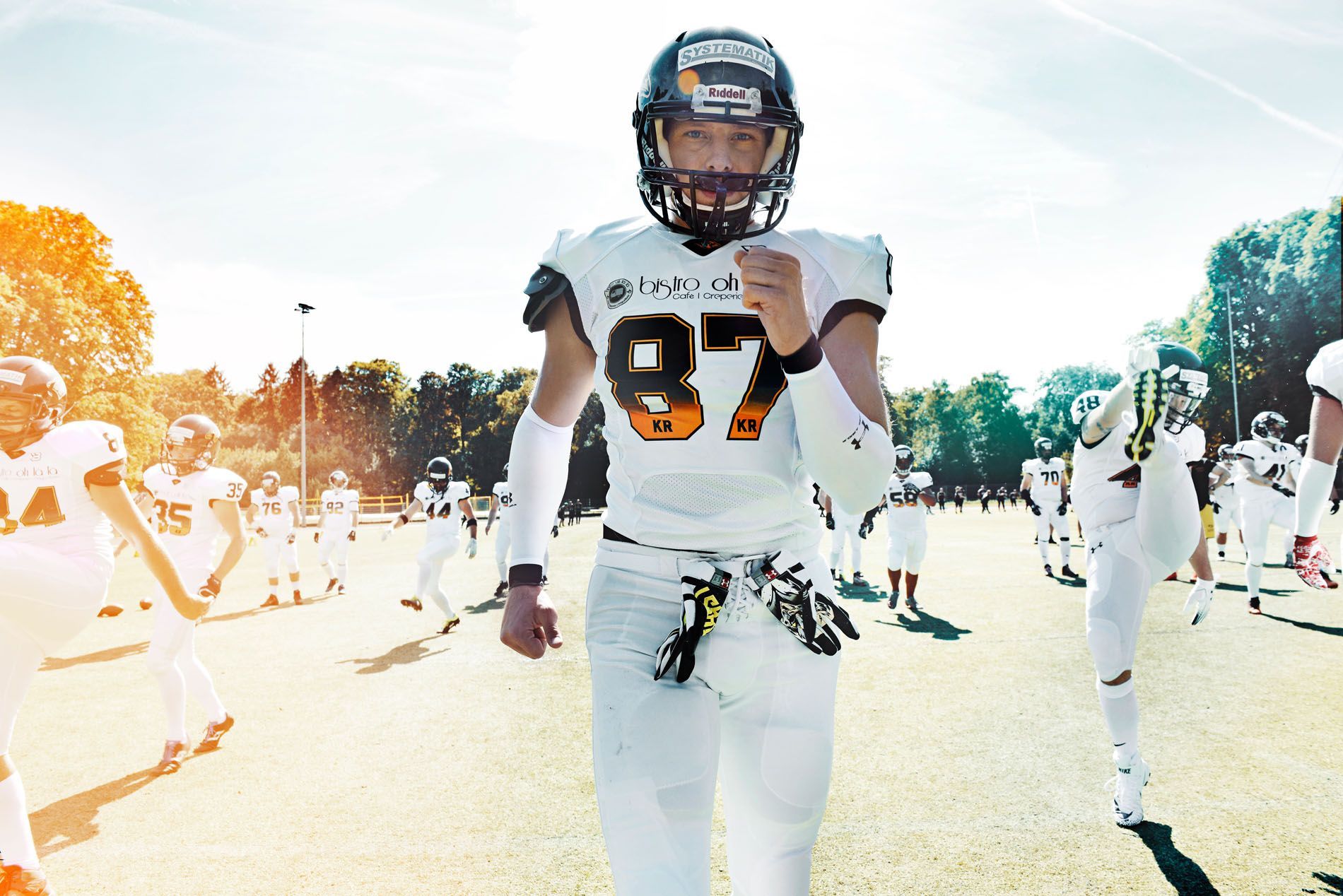 image look creation tobias winkler bildbearbeitung muenchen, post production, retouching, axel thomae, football player 7