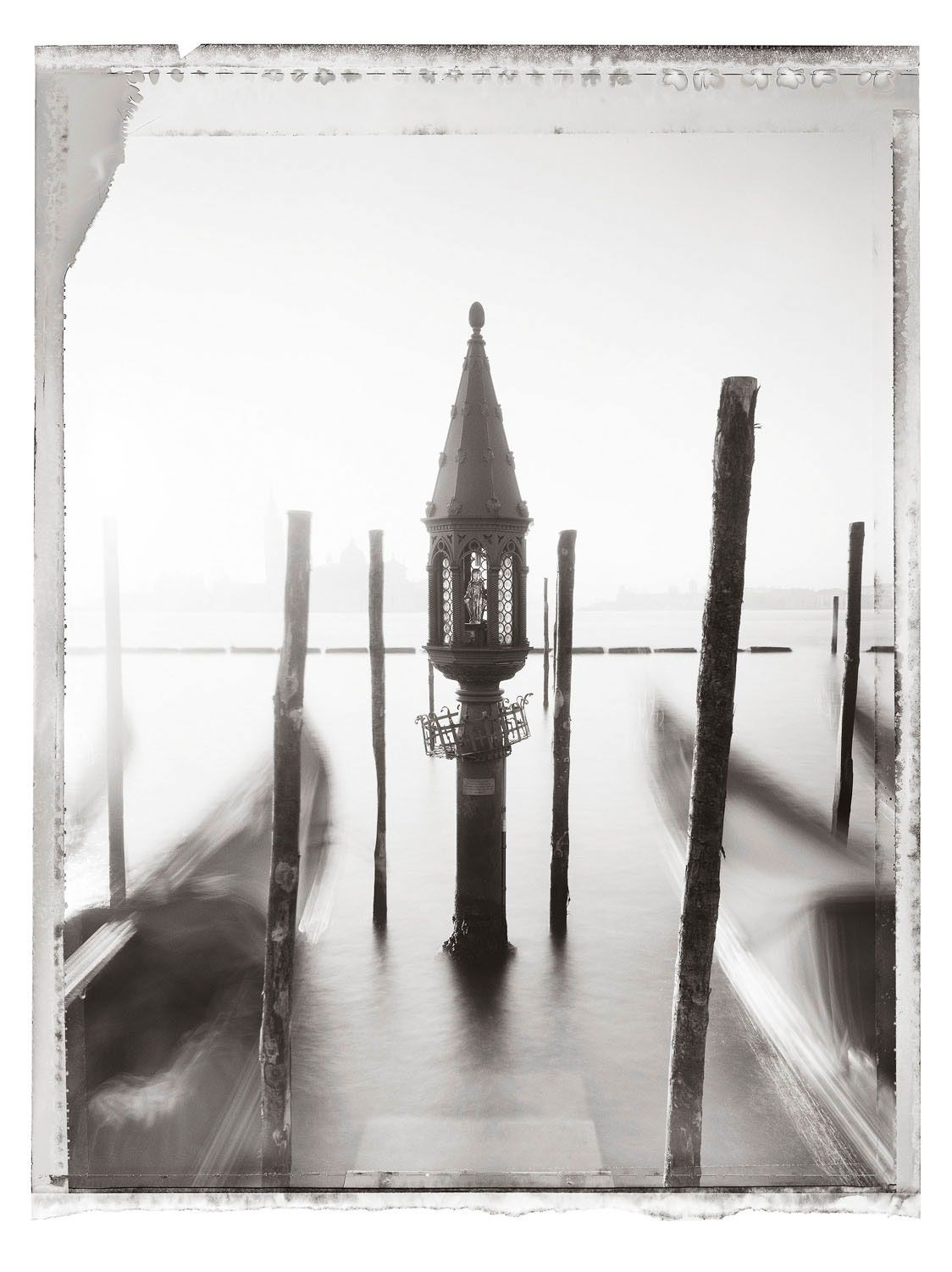 Venice in Solitude, photo book, fine art refinement, tobias winkler, postproduction, bildbearbeitung muenchen, car retouching, christopher thomas 2