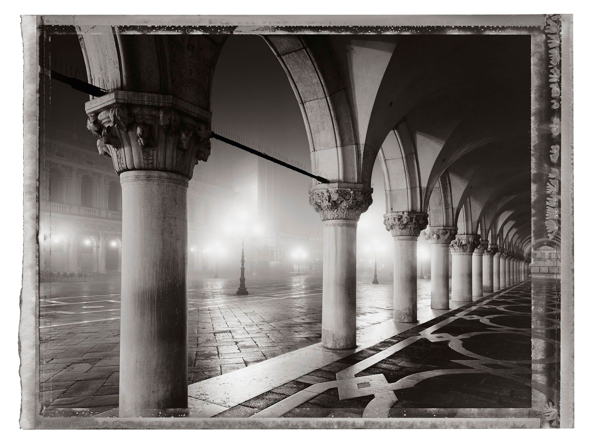 Venice in Solitude, photo book, fine art refinement, tobias winkler, postproduction, bildbearbeitung muenchen, car retouching, christopher thomas 9
