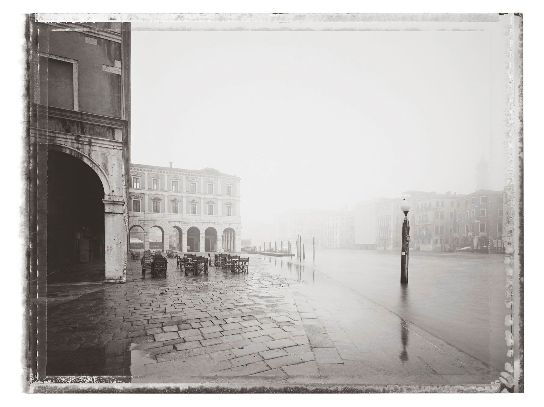 Venice in Solitude, photo book, fine art refinement, tobias winkler, postproduction, bildbearbeitung muenchen, car retouching, christopher thomas 1