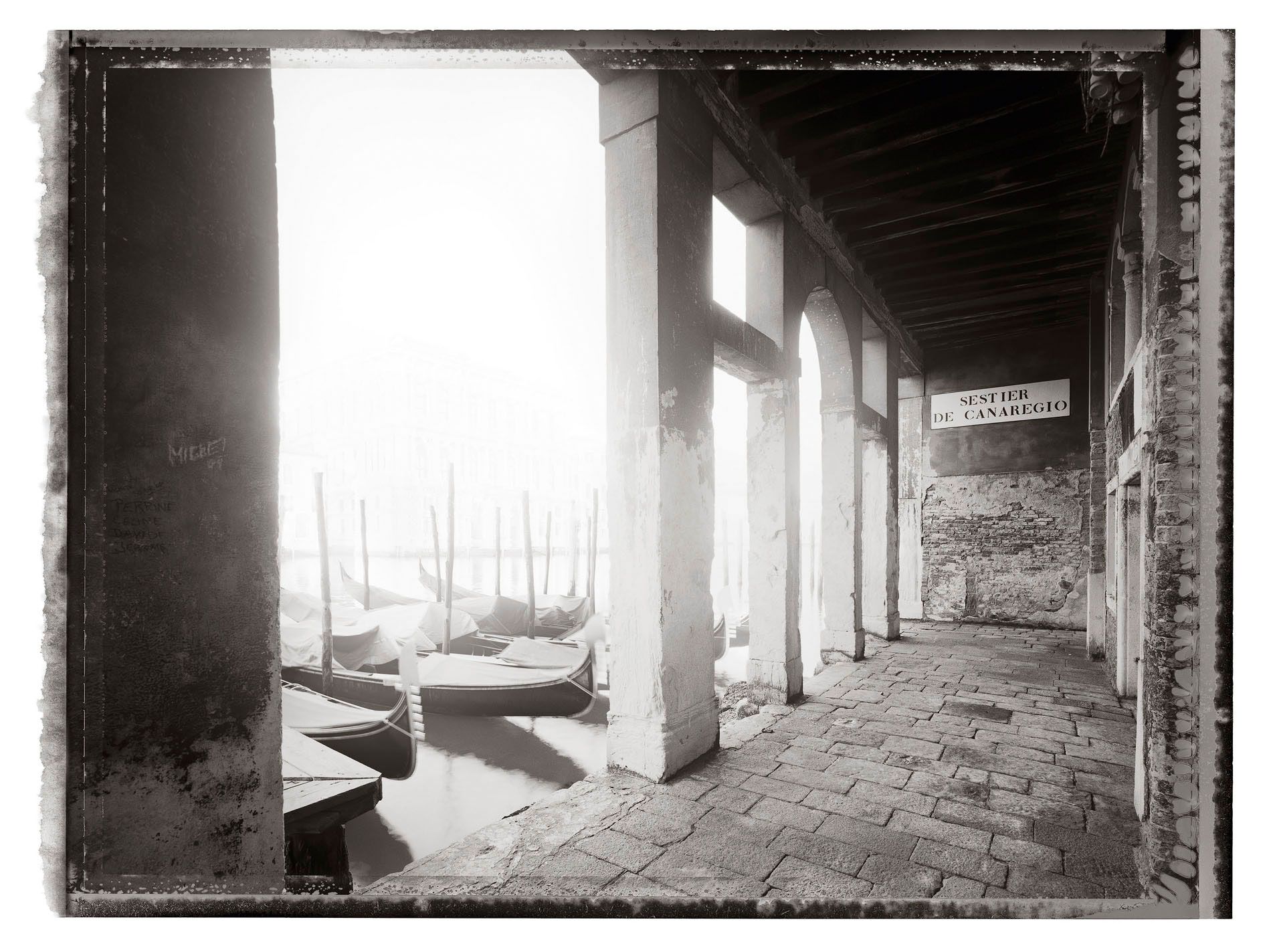 Venice in Solitude, photo book, fine art refinement, tobias winkler, postproduction, bildbearbeitung muenchen, car retouching, christopher thomas 3