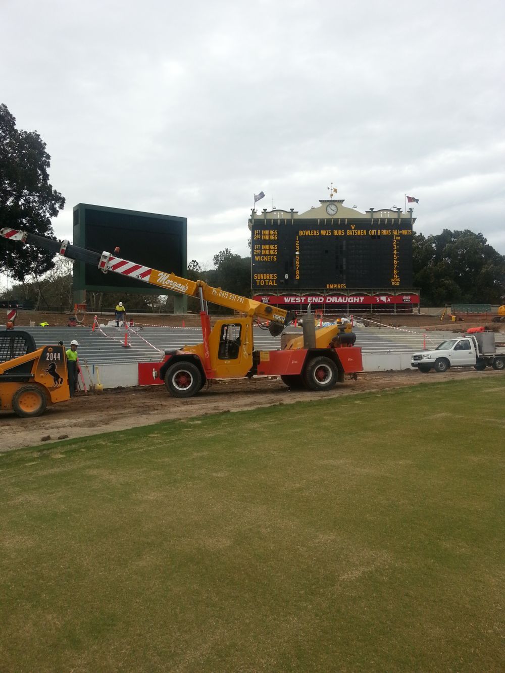 Franna Pick and Carry Crane Hire Adelaide Oval