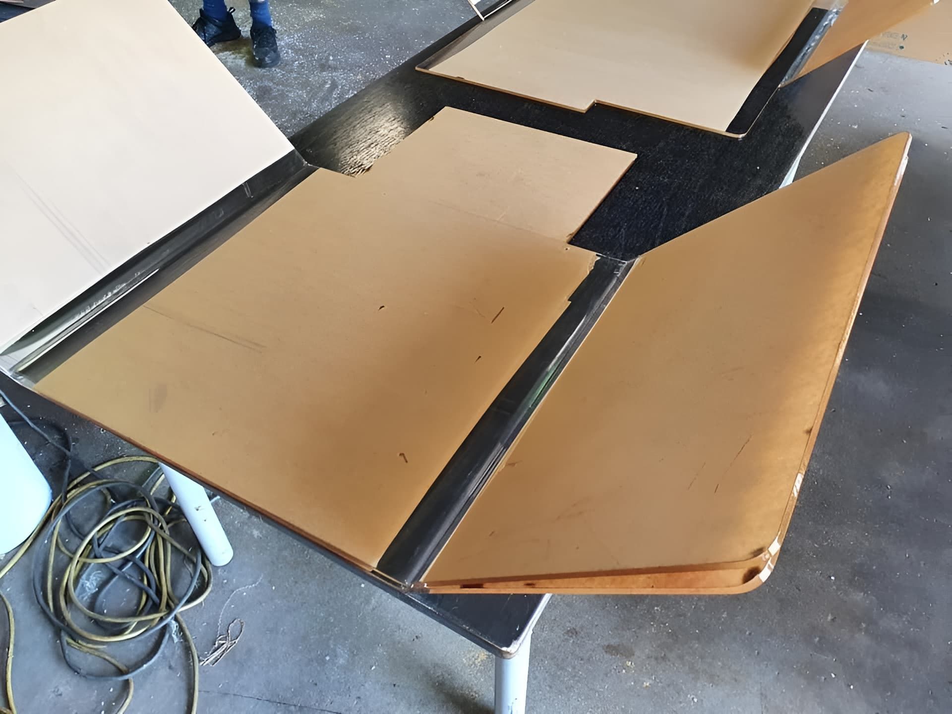 A Piece Of Acrylic Sitting On Top Of A Table — Ram Star Plastics In Winnellie, NT