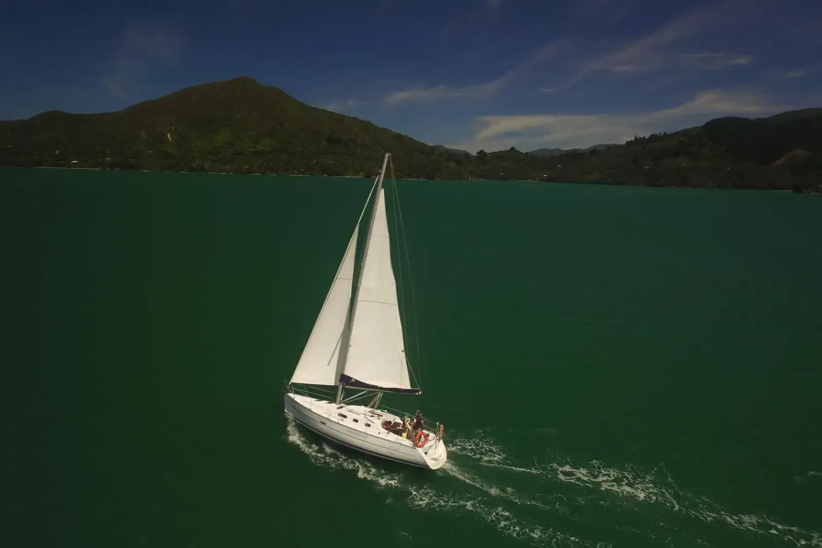 Sounds By Sail - Discover the Marlborough Sounds