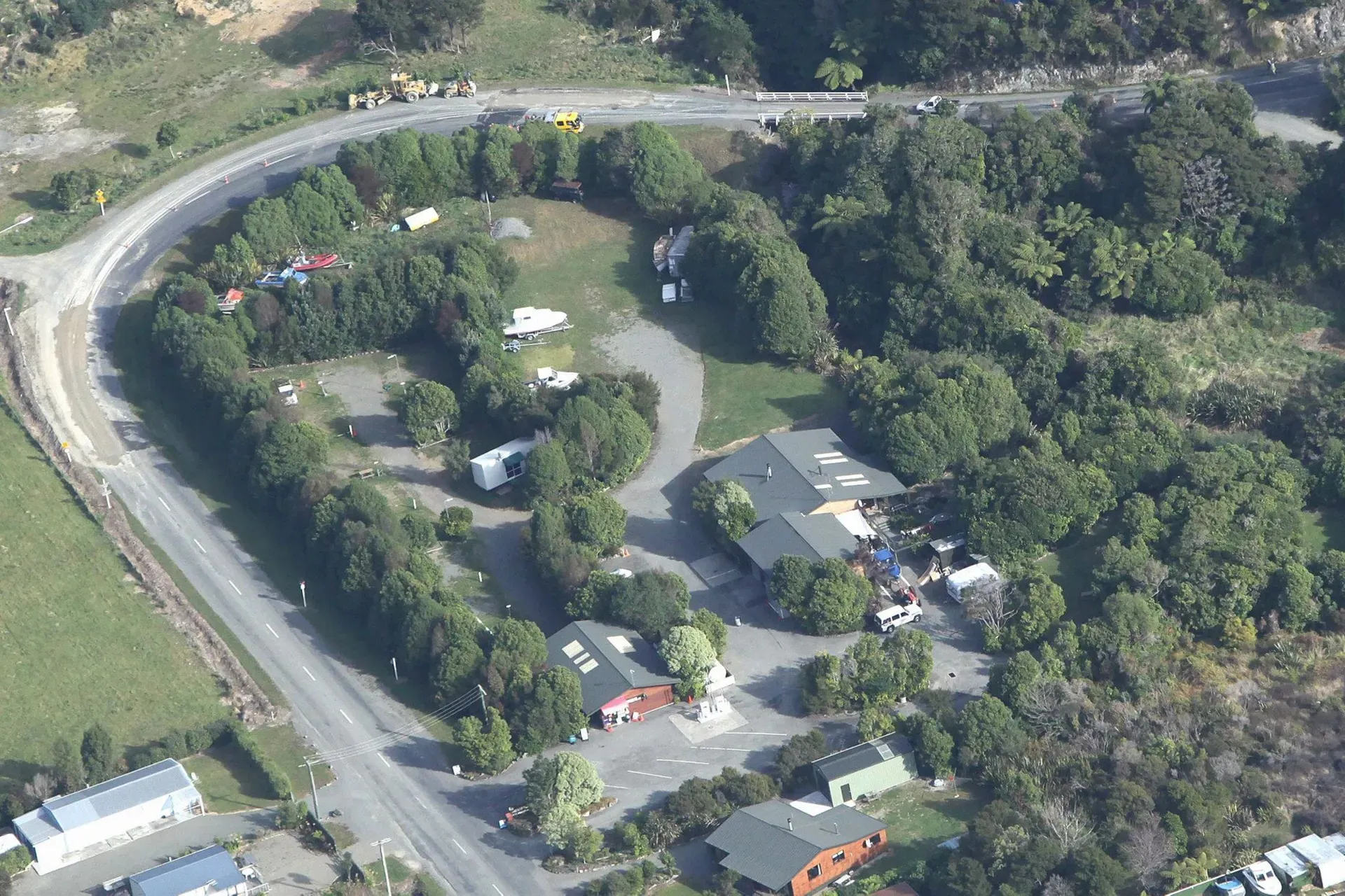 Okiwi Bay Holiday Park & Convenience Store