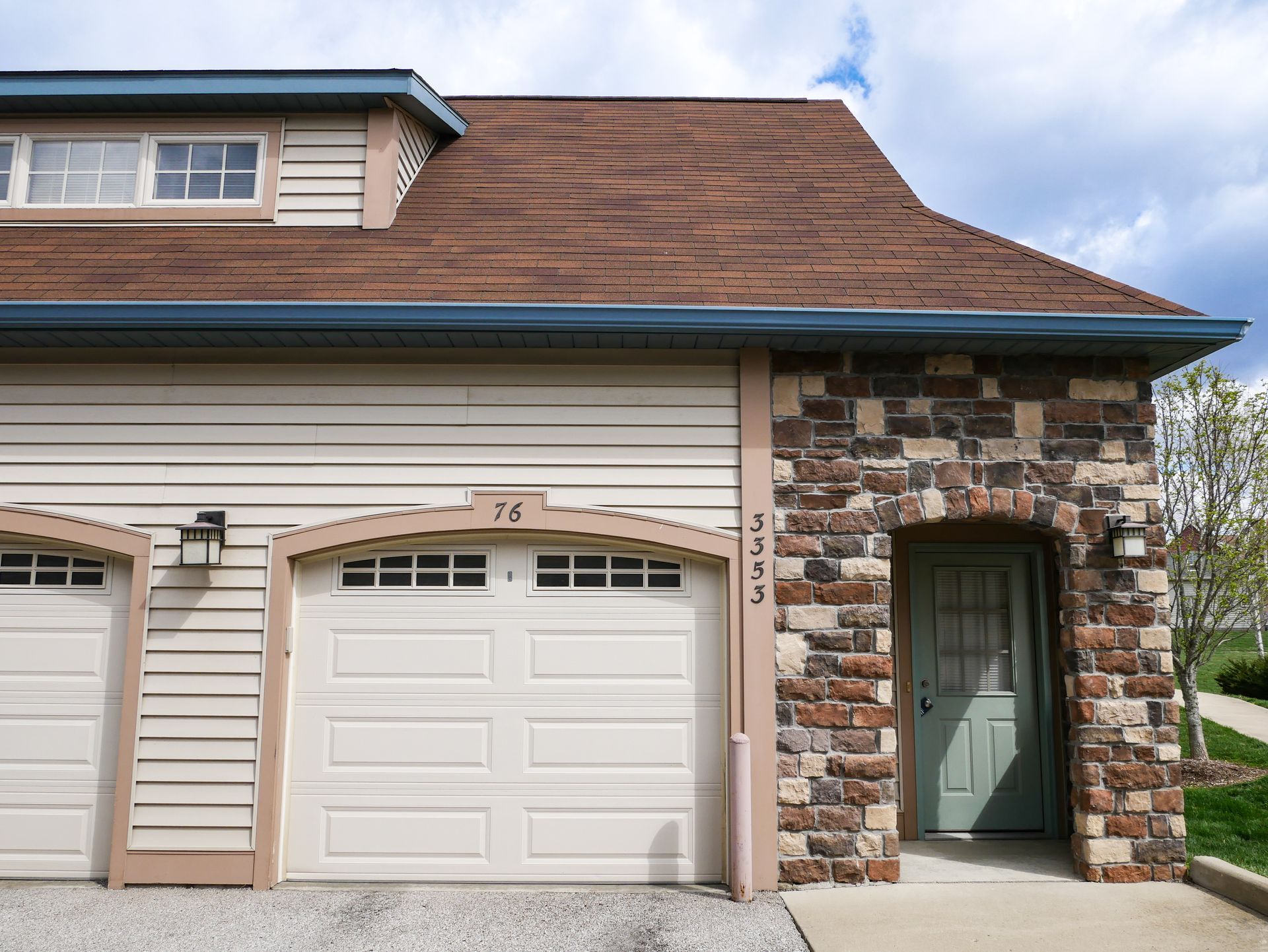 Attached & Detached Garages Available