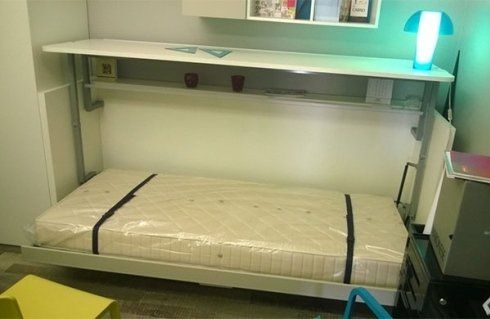 scrivania con letto a scomparsa
