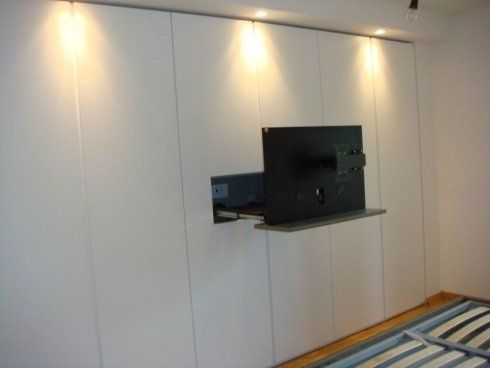 stand a scomparsa per tv