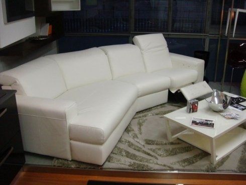 divano con poltrona relax