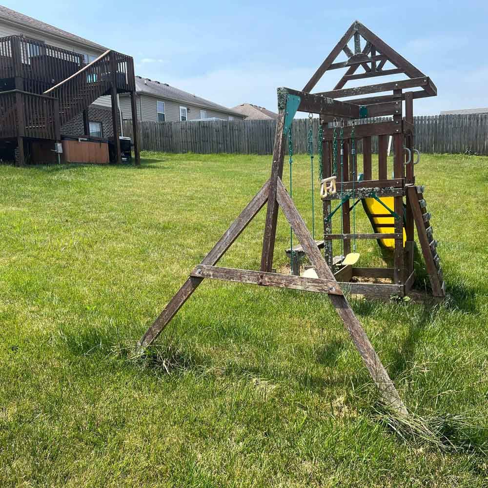 Backyard Playground — Winchester, KY — Underground Kings, LLC