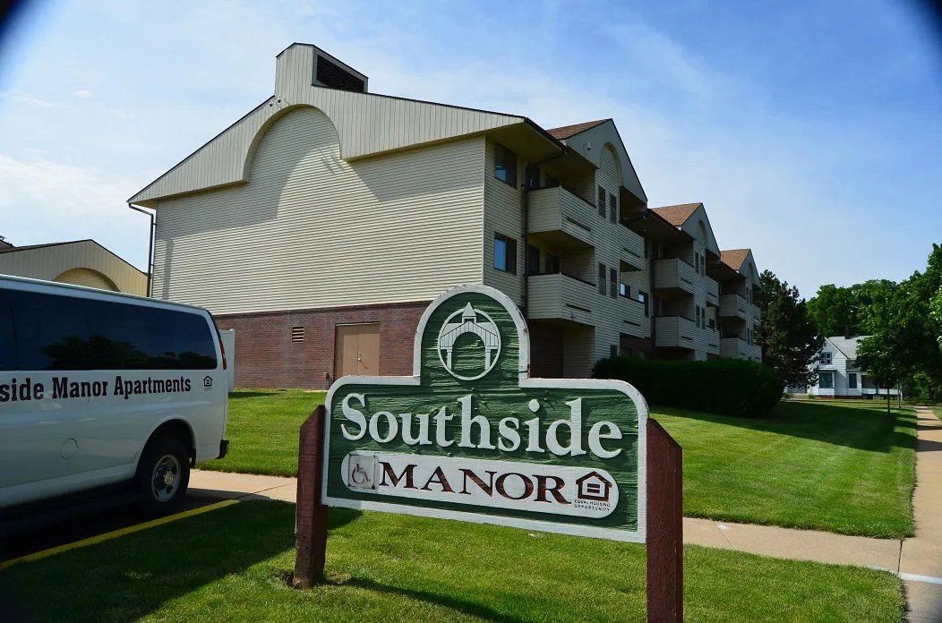 Southside Manor Apartment Signage — Peoria, IL — Southside Manor Apartments