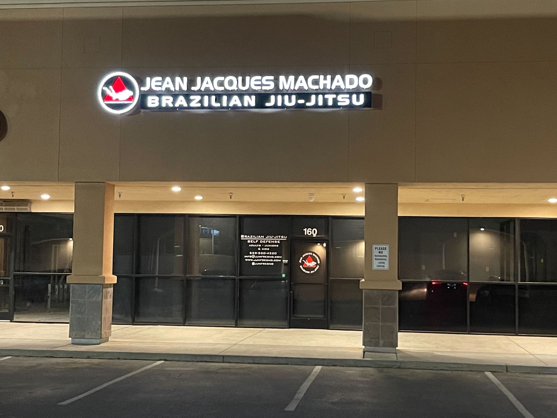 Adults practicing Brazilian Jiu-Jitsu at Jean Jacques Machado Jiu-Jitsu Fresno in Fresno, CA for fitness and confidence.