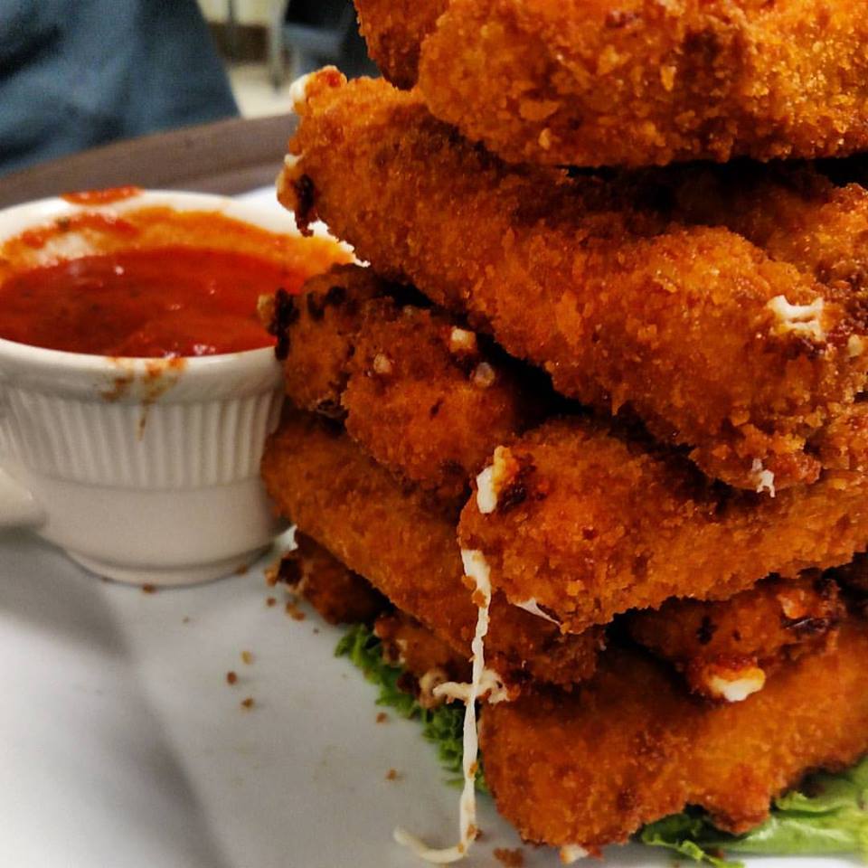 Restaurant Mozzarella Sticks