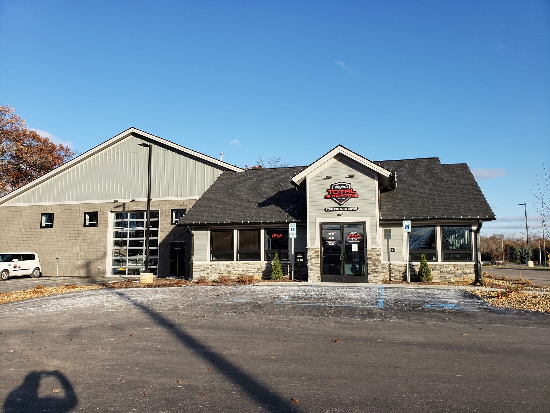 Pinckney Location Storefront | Mazur's Total Automotive