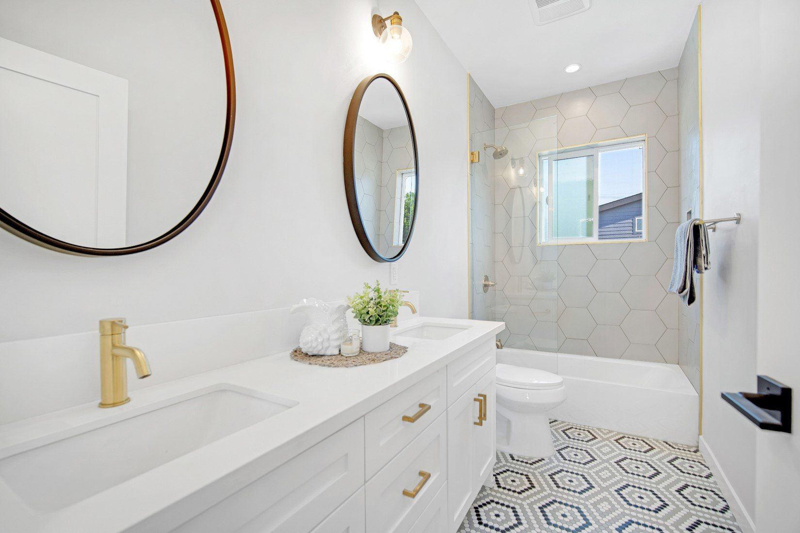 The private, ensuite, full bathroom in the master bedroom of an accessory dwelling unit (ADU).