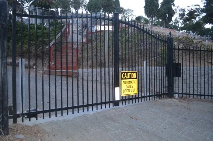Steel Bar Gate — Martinez, CA — Alta Fence Co.