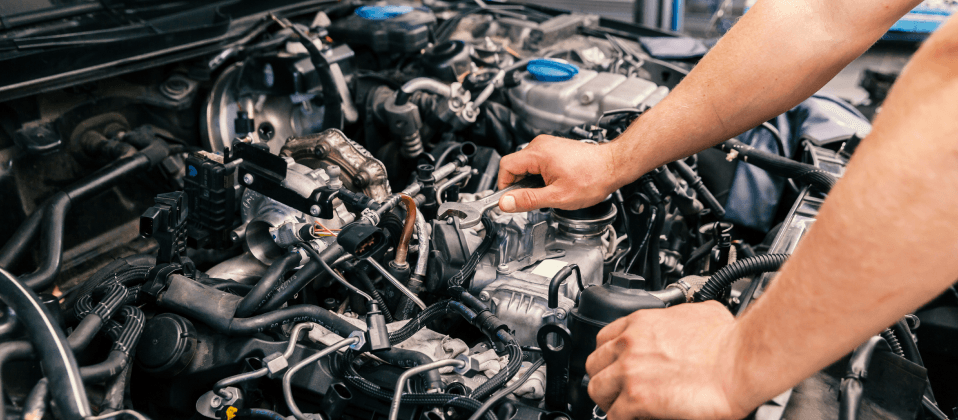 Performing Engine Maintenance | JR's Auto Care