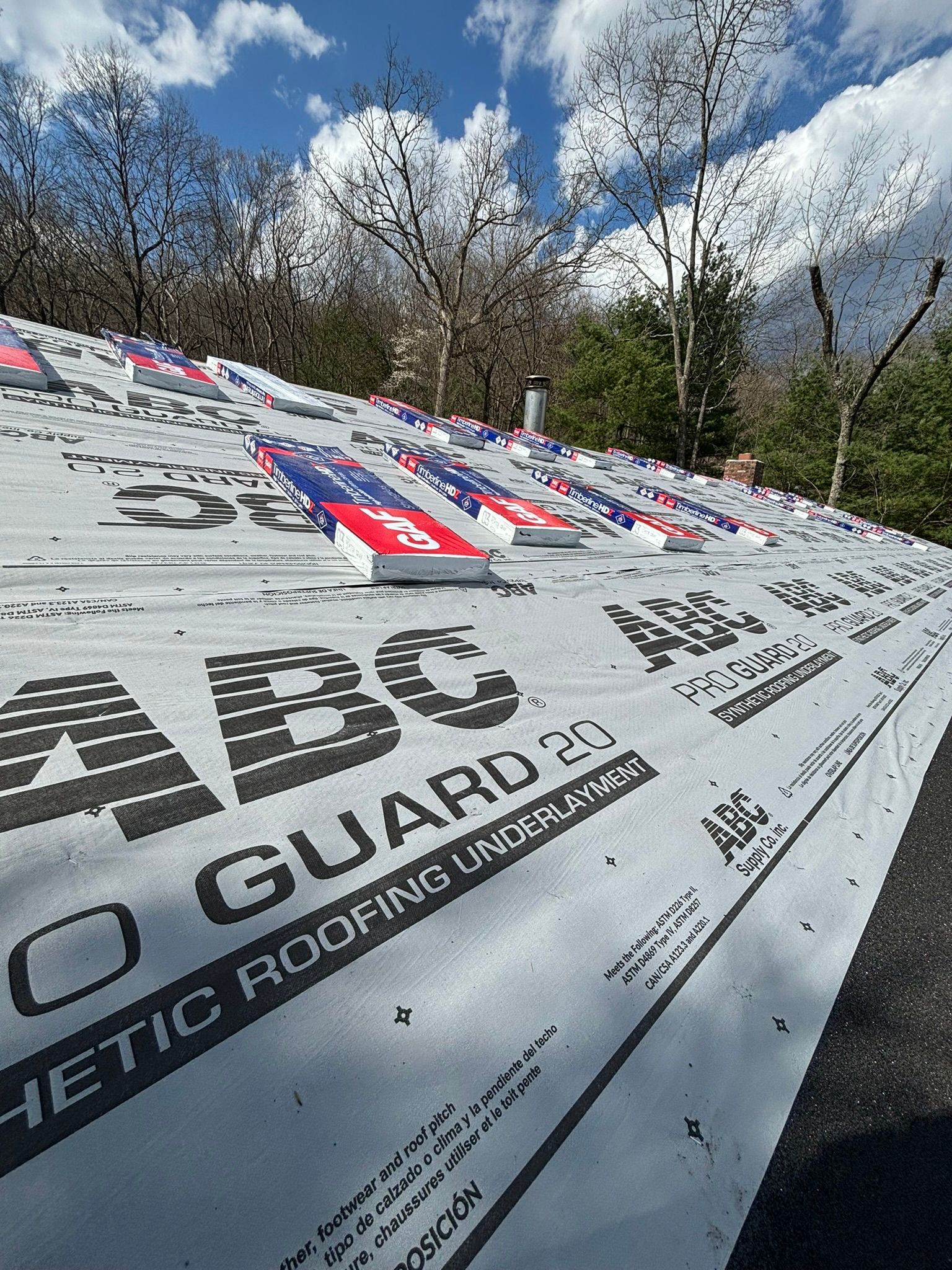 Roof underlayment with 
