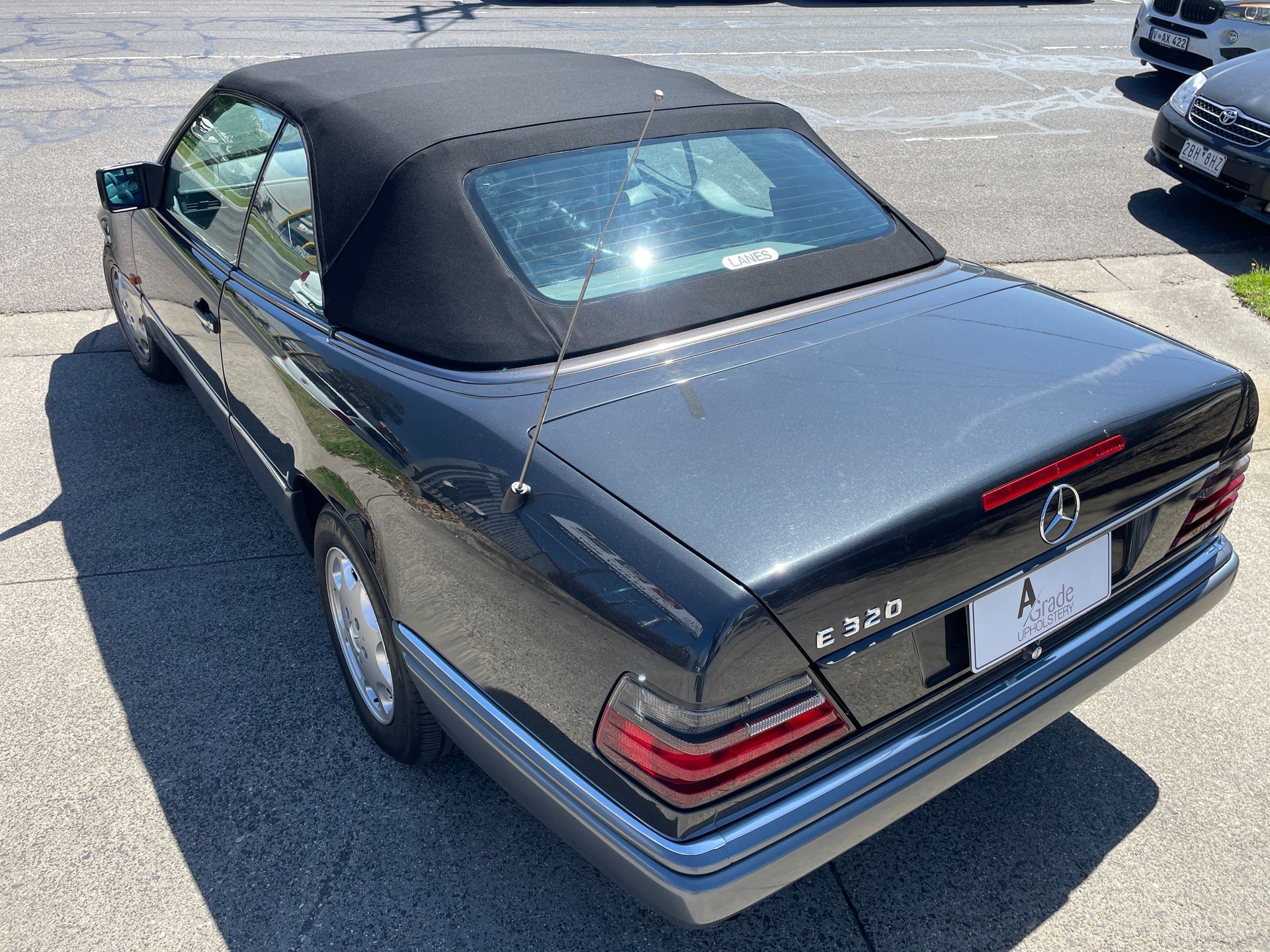 1993 E320 Mercedes soft top