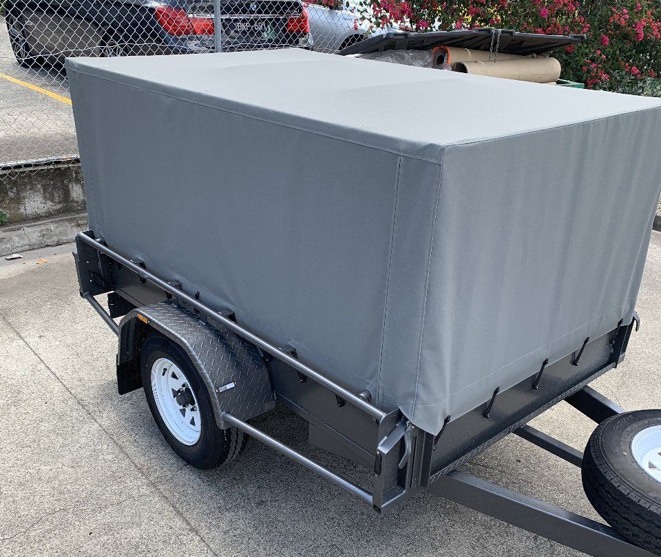 6x4 caged trailer with 16oz canvas cover