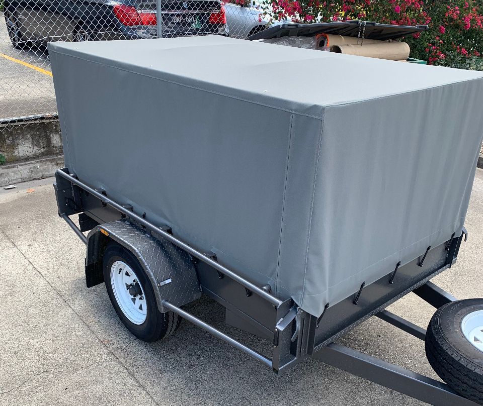 6x4 caged trailer with 16oz canvas cover