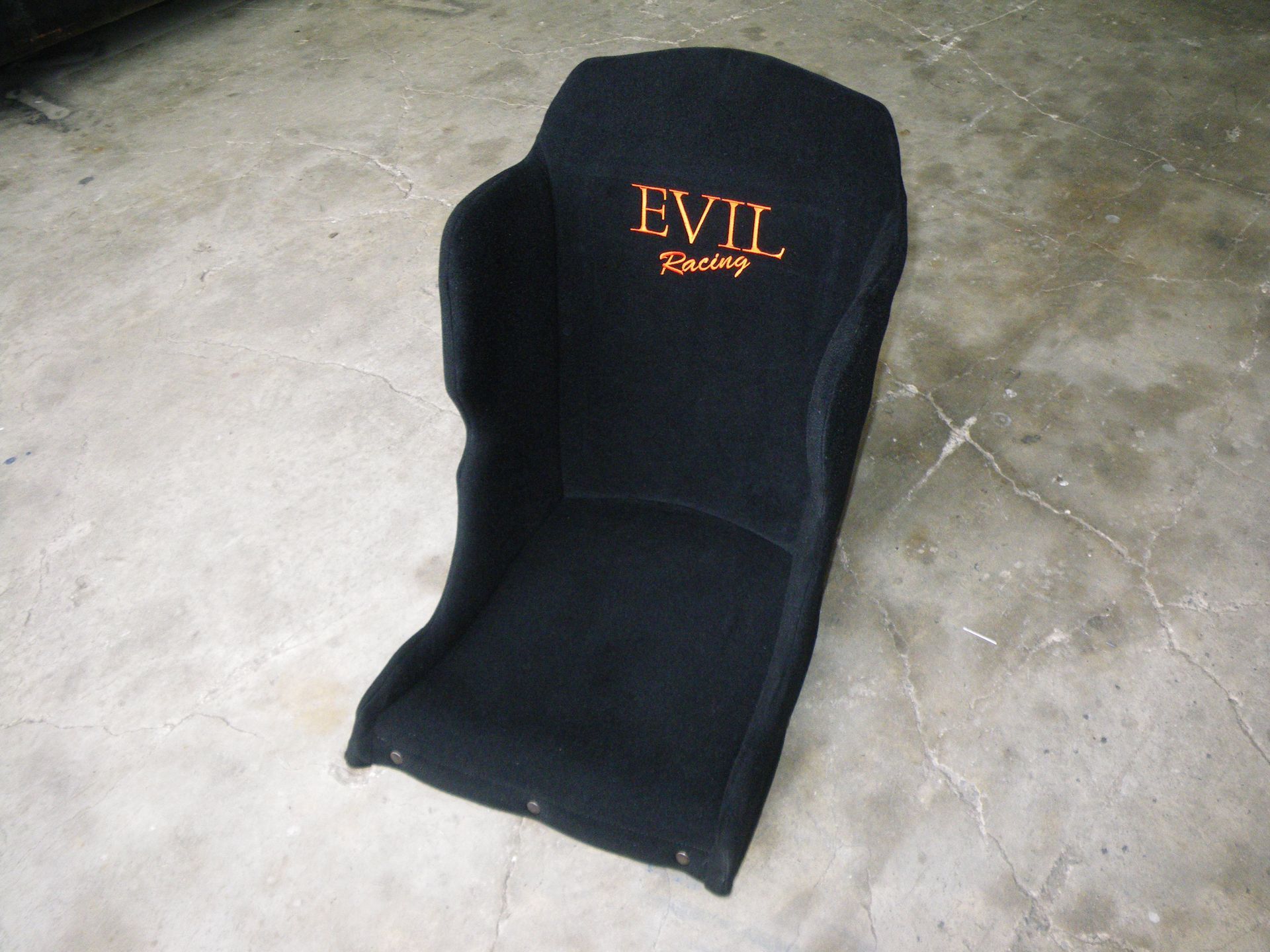 Aluminium boat seat with removeable black velour cover