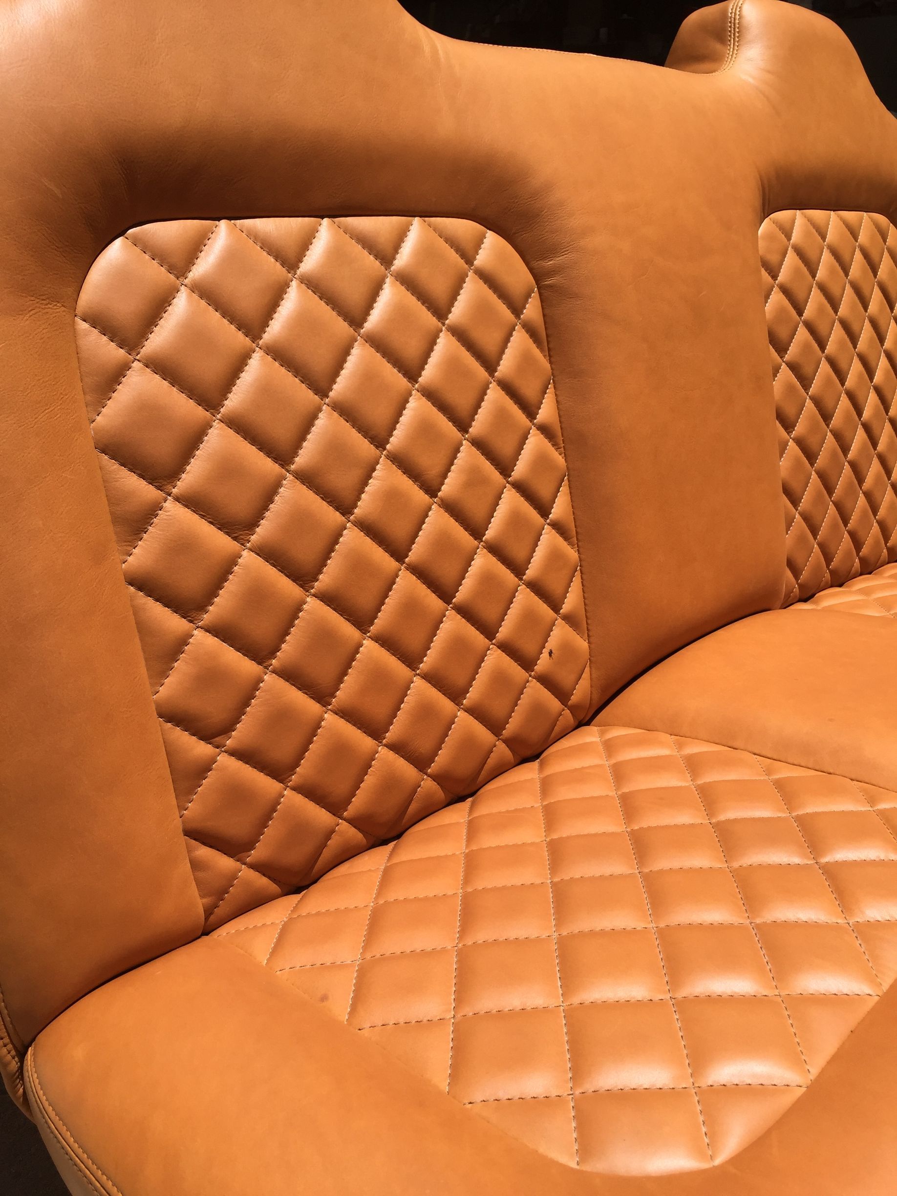 Custom shaped Kingswood bench seat close up